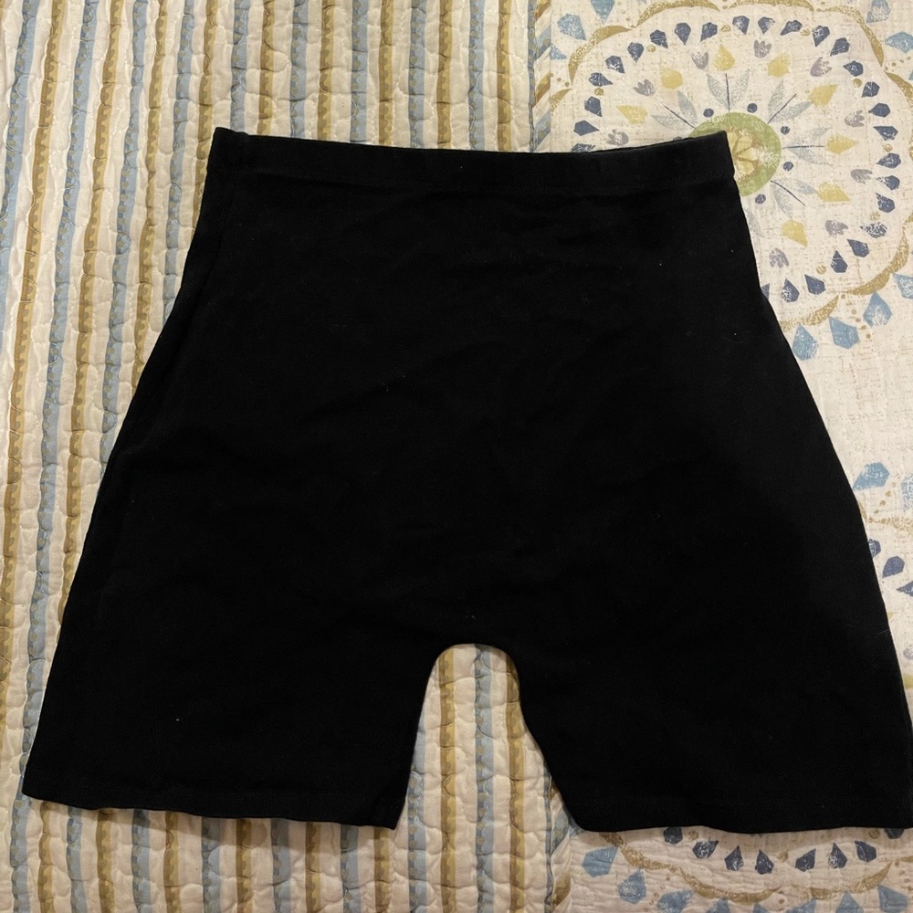 Black brandy Melville shorts